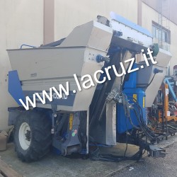 BRAUD TB15 TOW-BEHIND GRAPE HARVESTER - V115